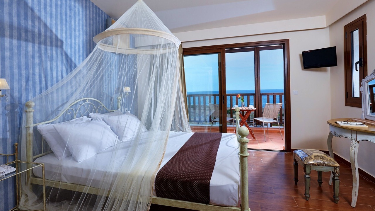 Photo of Bedroom in Milatos