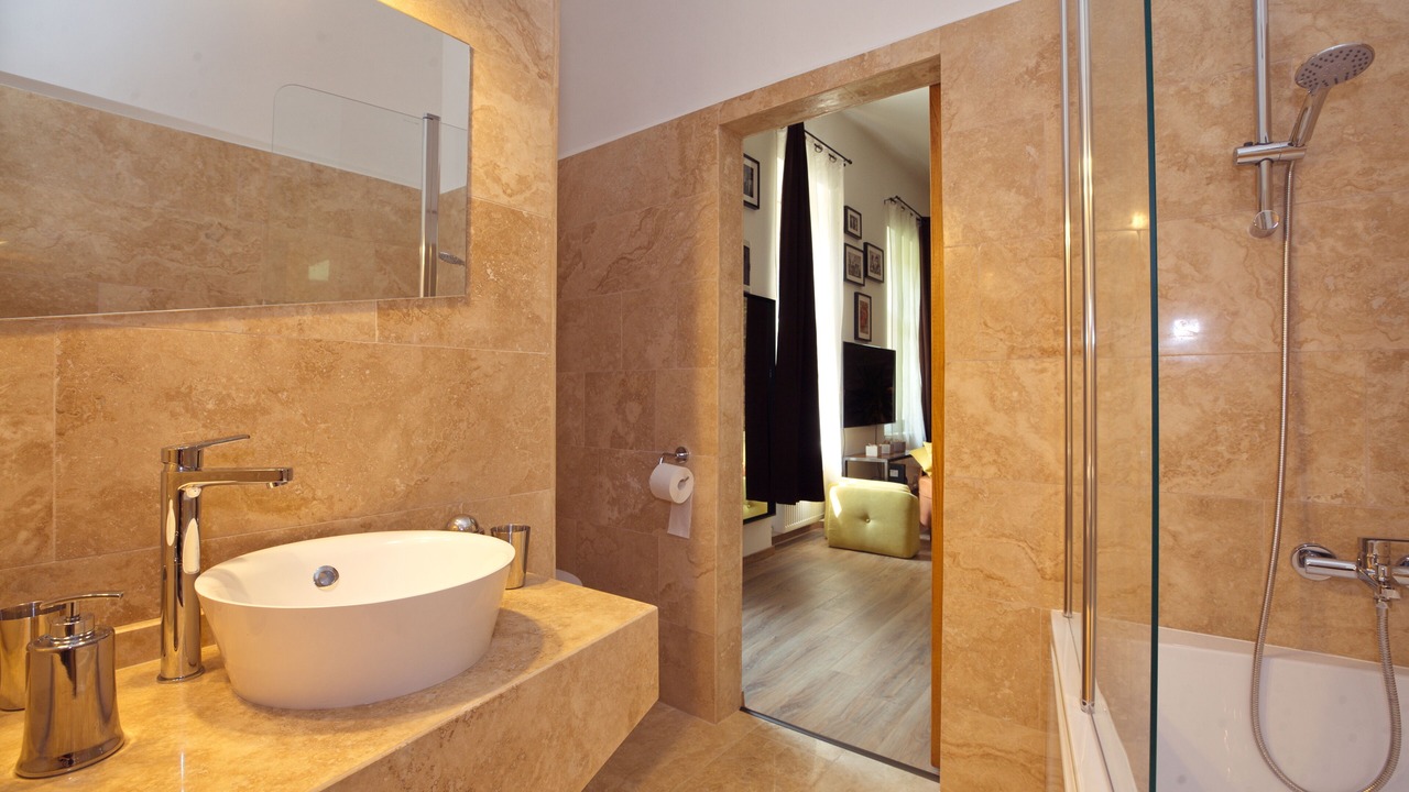 Photo of Bathroom in Palace District