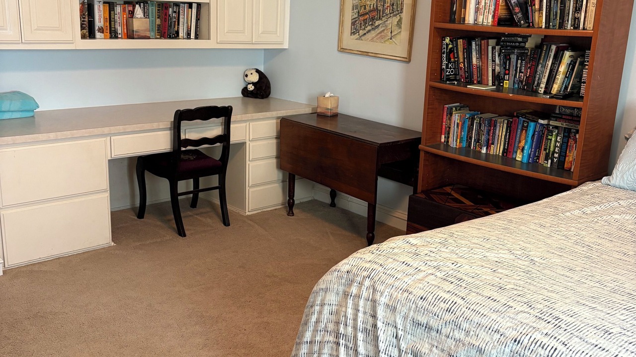 Photo of Bedroom in Oxnard Shores