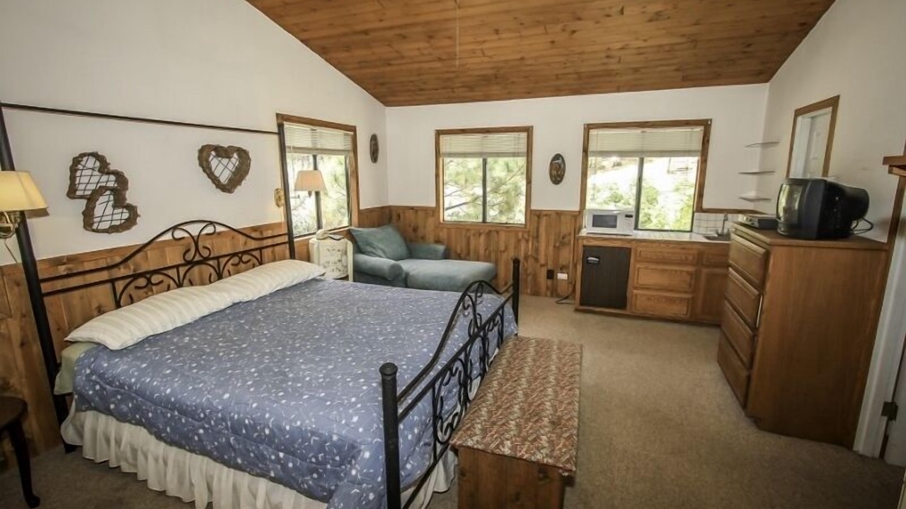 Photo of Bedroom in Fox Farm