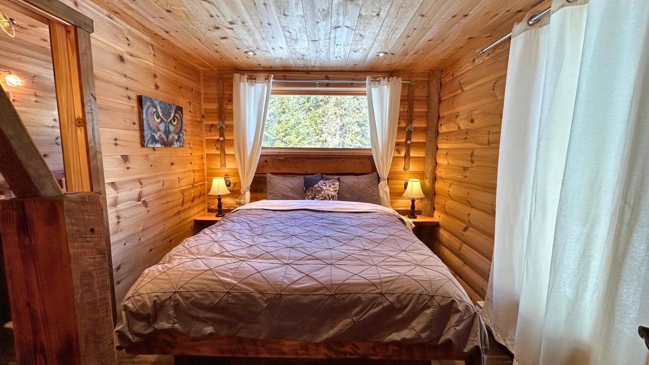 Photo of Bedroom in La Malbaie