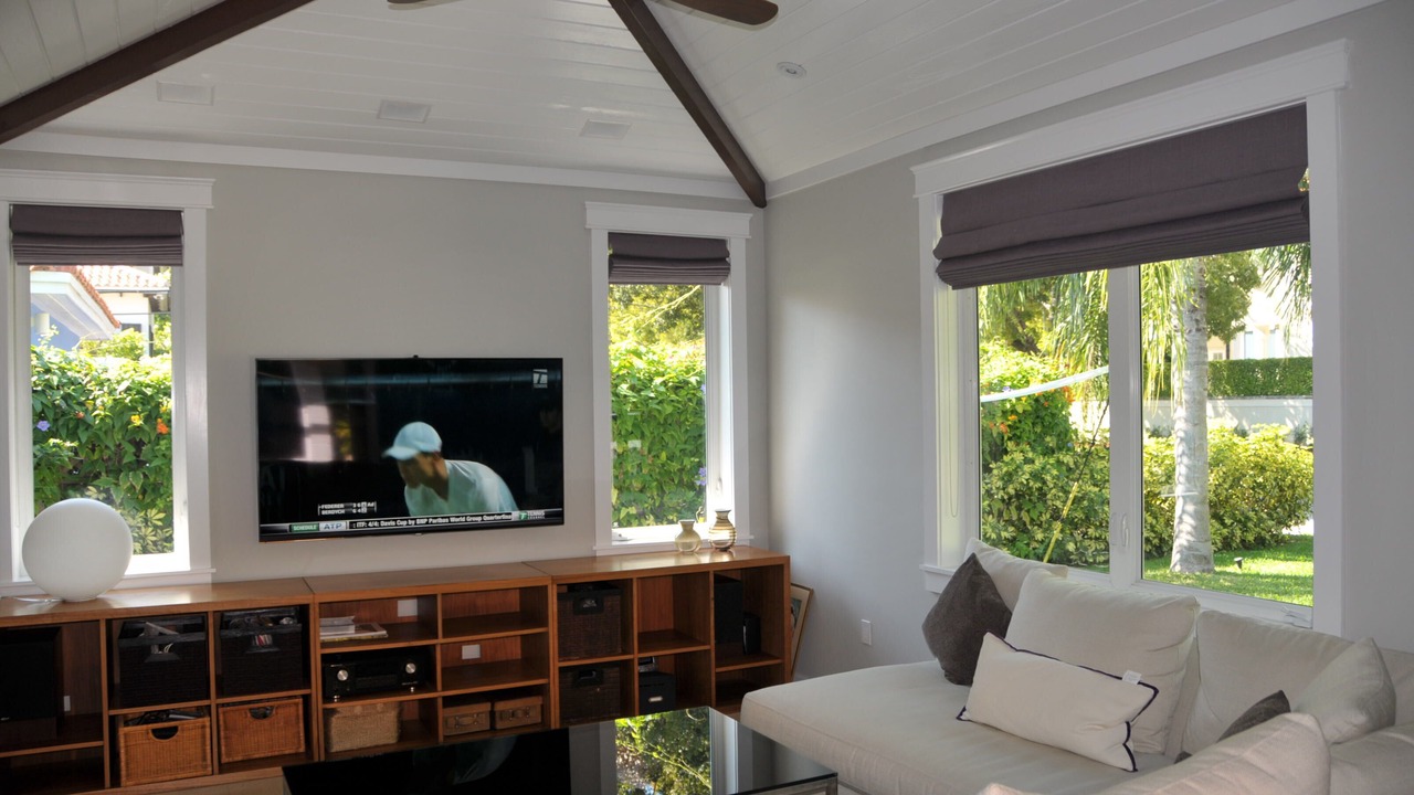 Photo of Livingroom in Key Biscayne