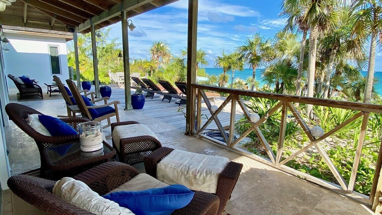 Photo of Patio Balcony in Savannah Sound