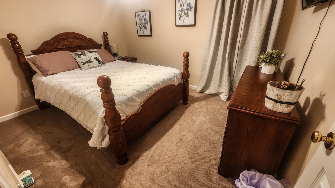 Photo of Bedroom in Taylorville