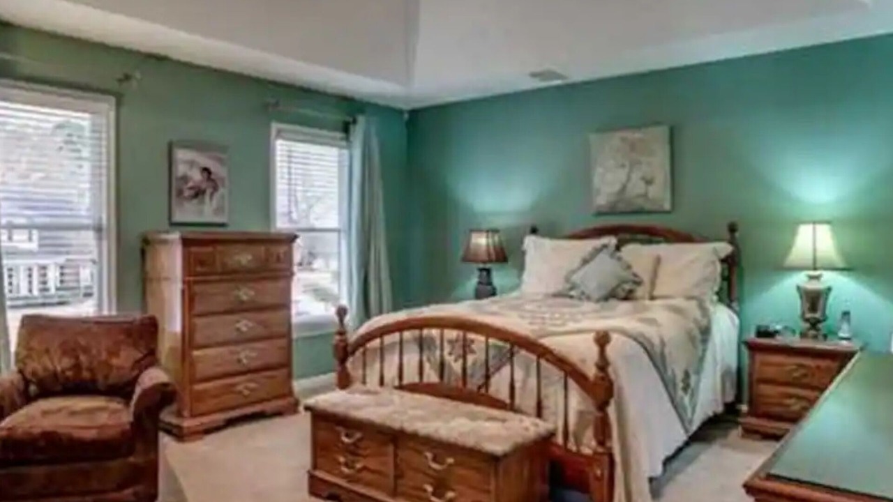 Photo of Bedroom in Taylorville