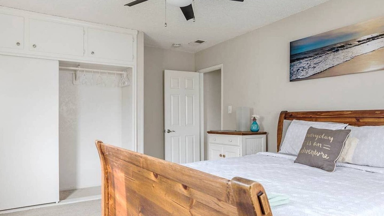 Photo of Bedroom in Sutter