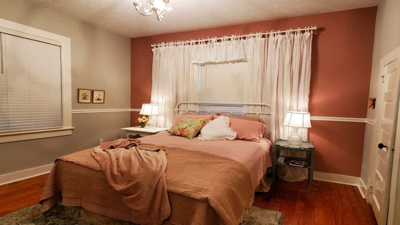 Photo of Bedroom in Saluda