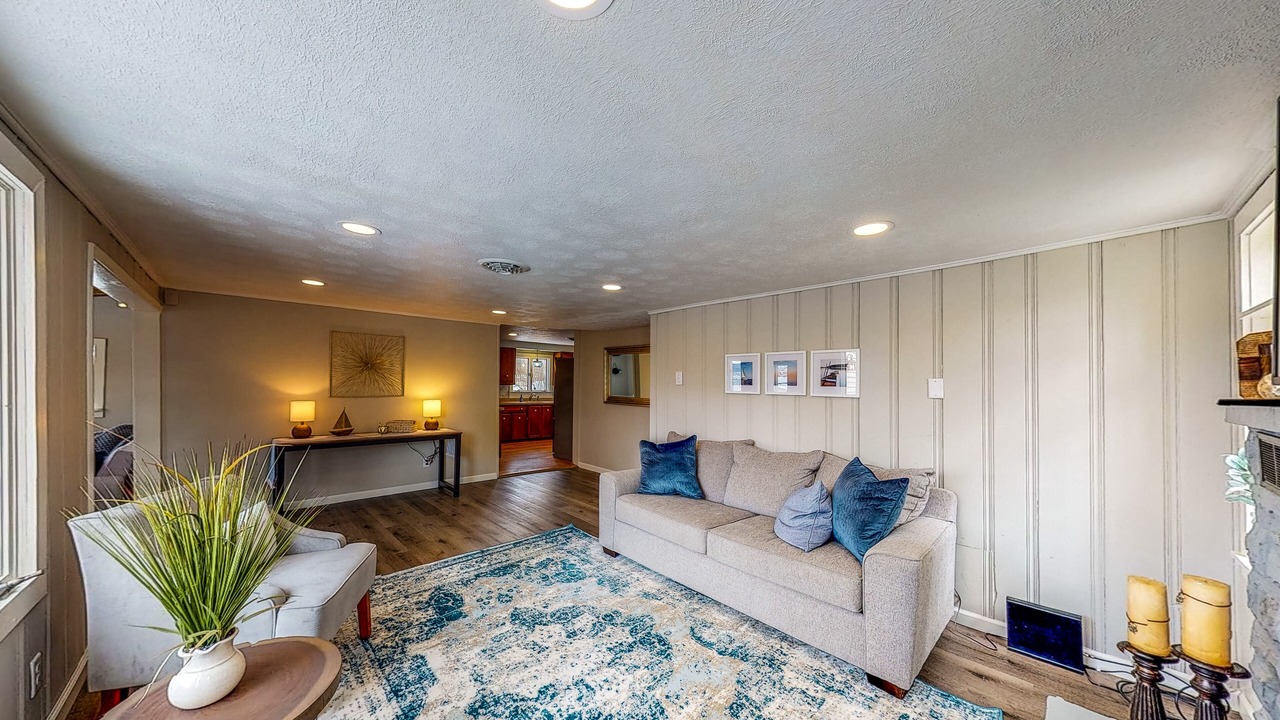 Photo of Livingroom in Canandaigua