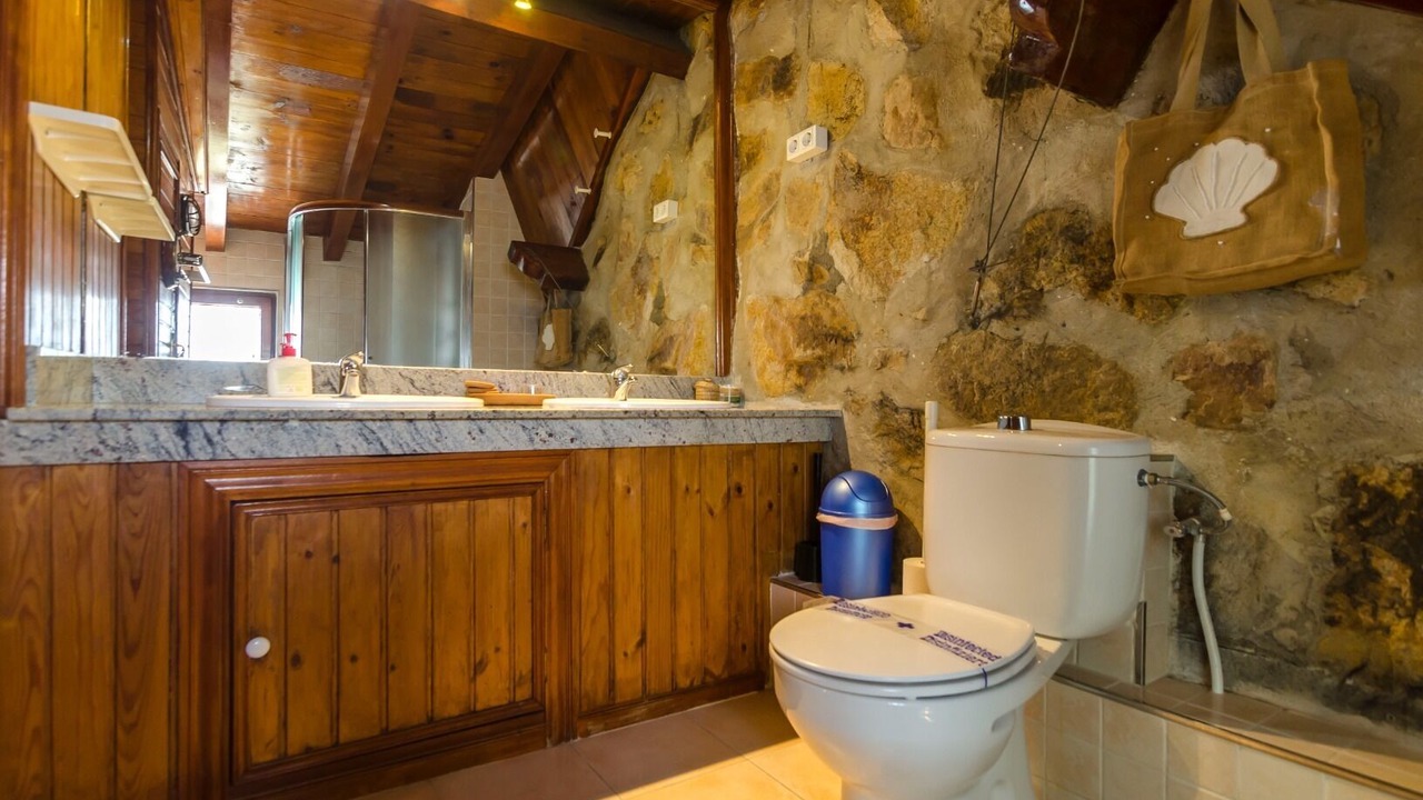 Photo of Bathroom in Lloret Blau