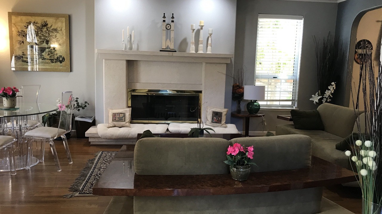 Photo of Livingroom in West Menlo Park