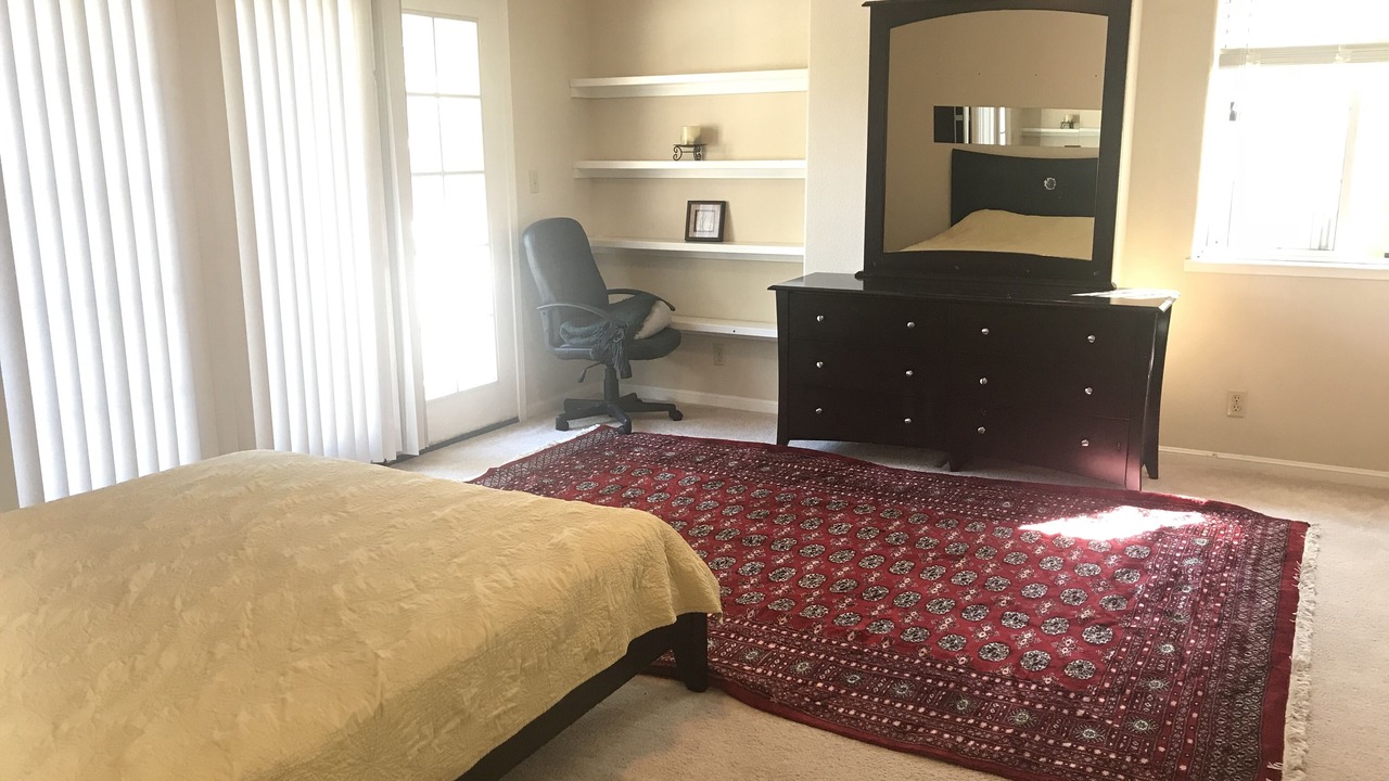 Photo of Bedroom in West Menlo Park