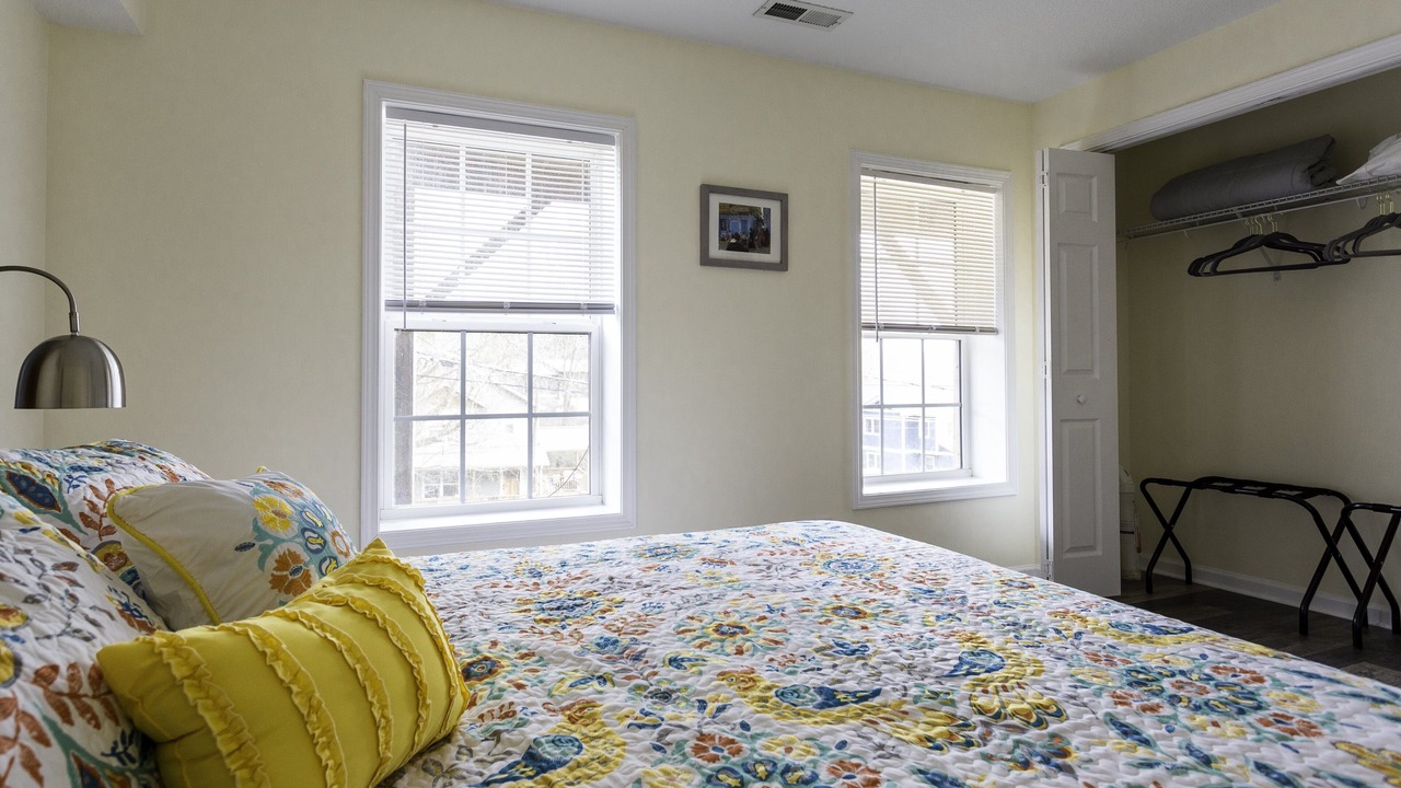 Photo of Bedroom in Woodfin
