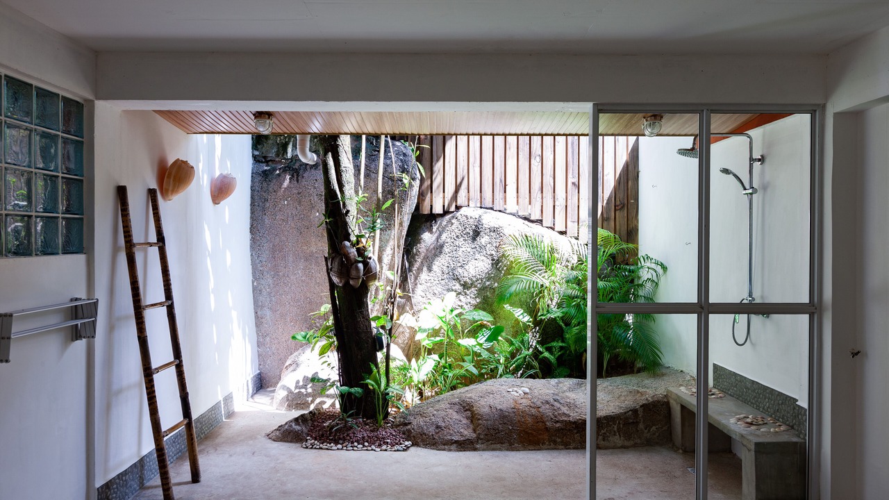 Photo of Bathroom in Praslin Island
