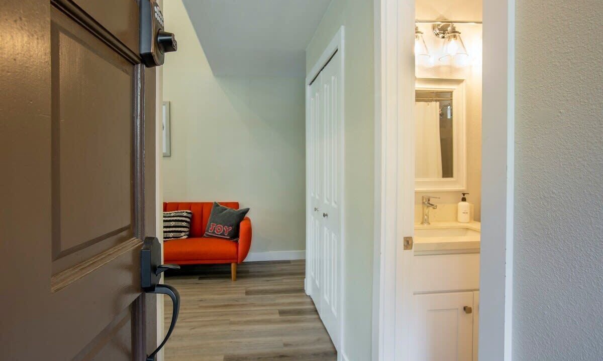 Photo of Bathroom in Willow Glen