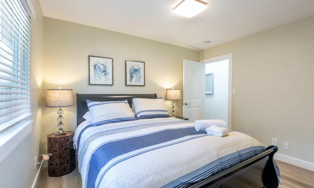 Photo of Bedroom in Willow Glen