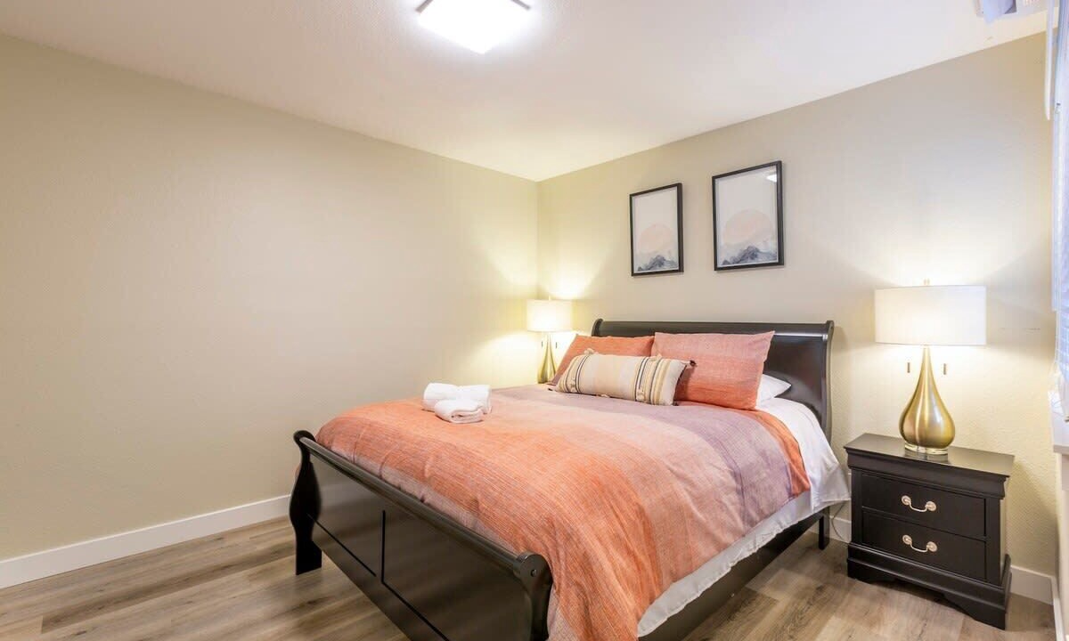 Photo of Bedroom in Willow Glen