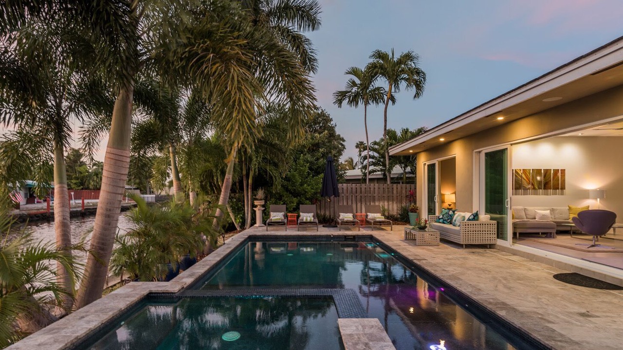 Photo of Outdoor in Wilton Manors