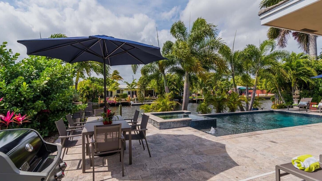 Photo of Outdoor in Wilton Manors