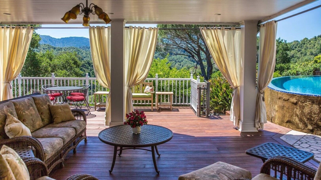 Photo of Outdoor in Fairfax