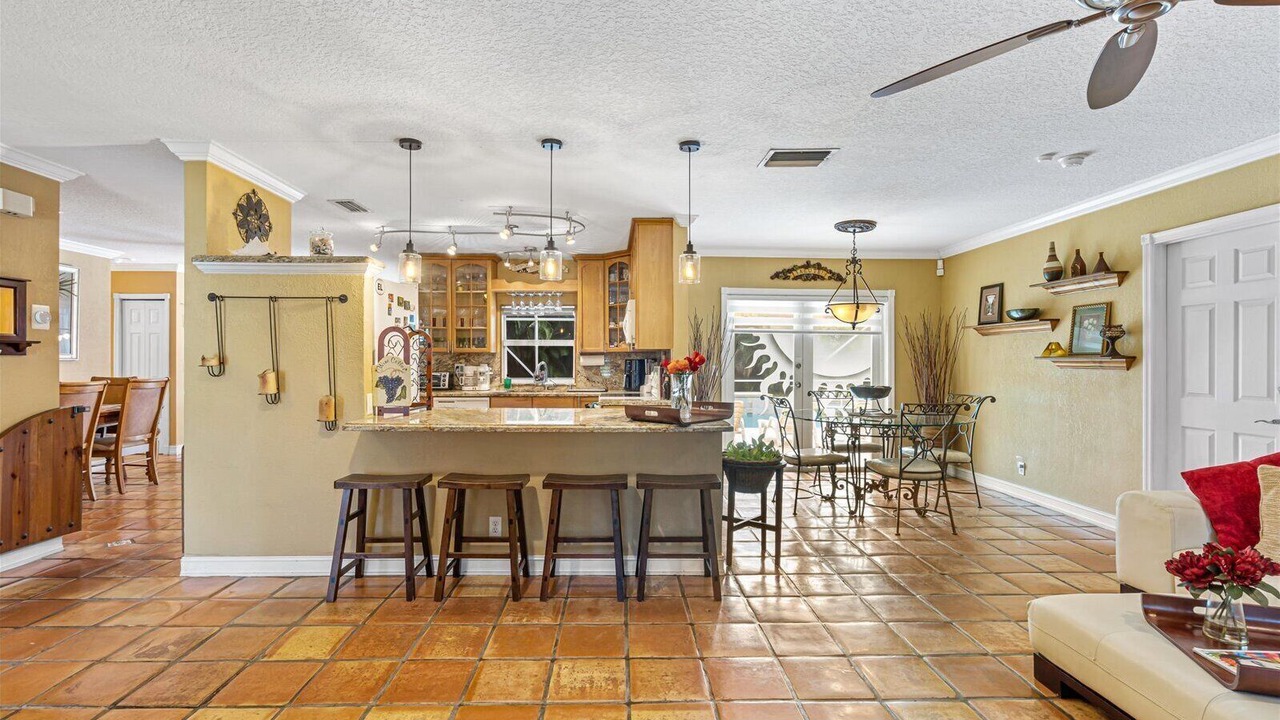 Photo of Livingroom in Plantation