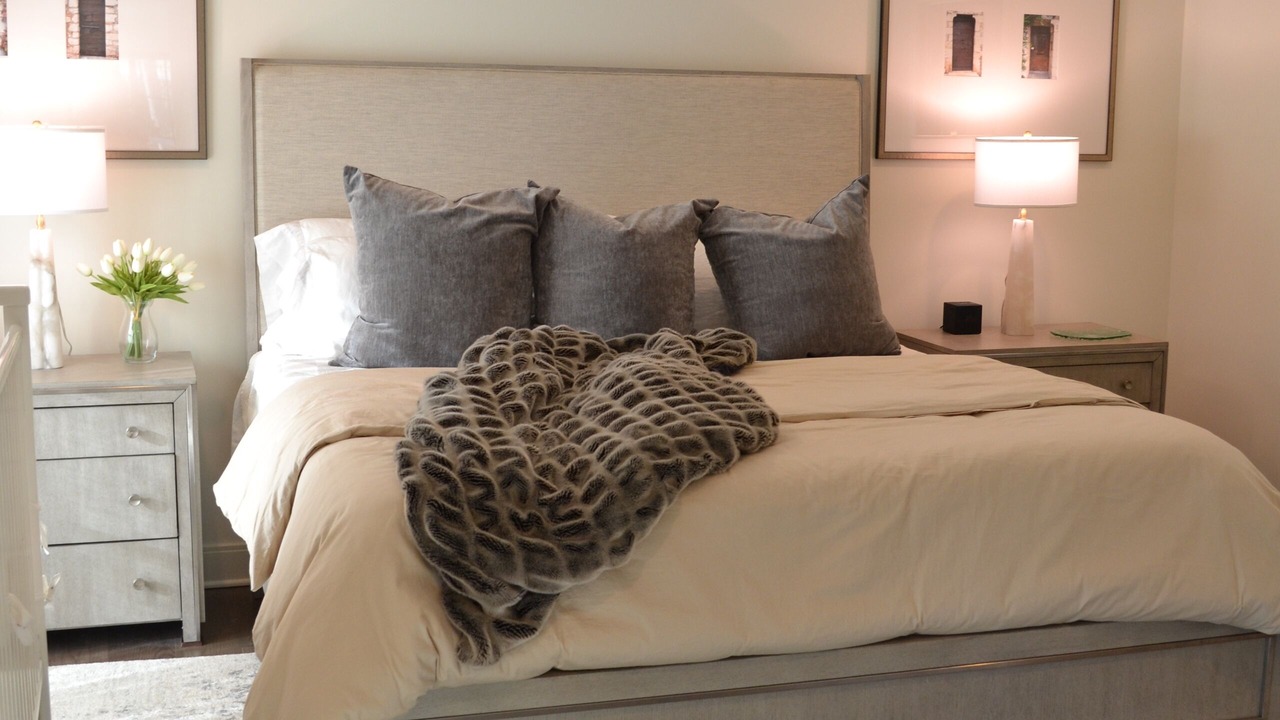 Photo of Bedroom in Northport