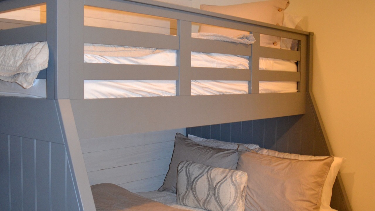 Photo of Bedroom in Northport