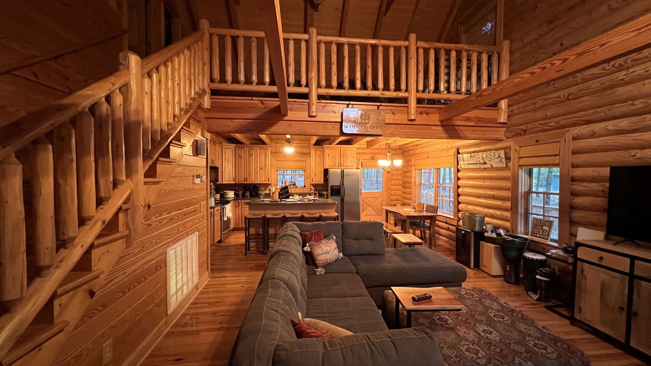 Photo of Livingroom in Elrod