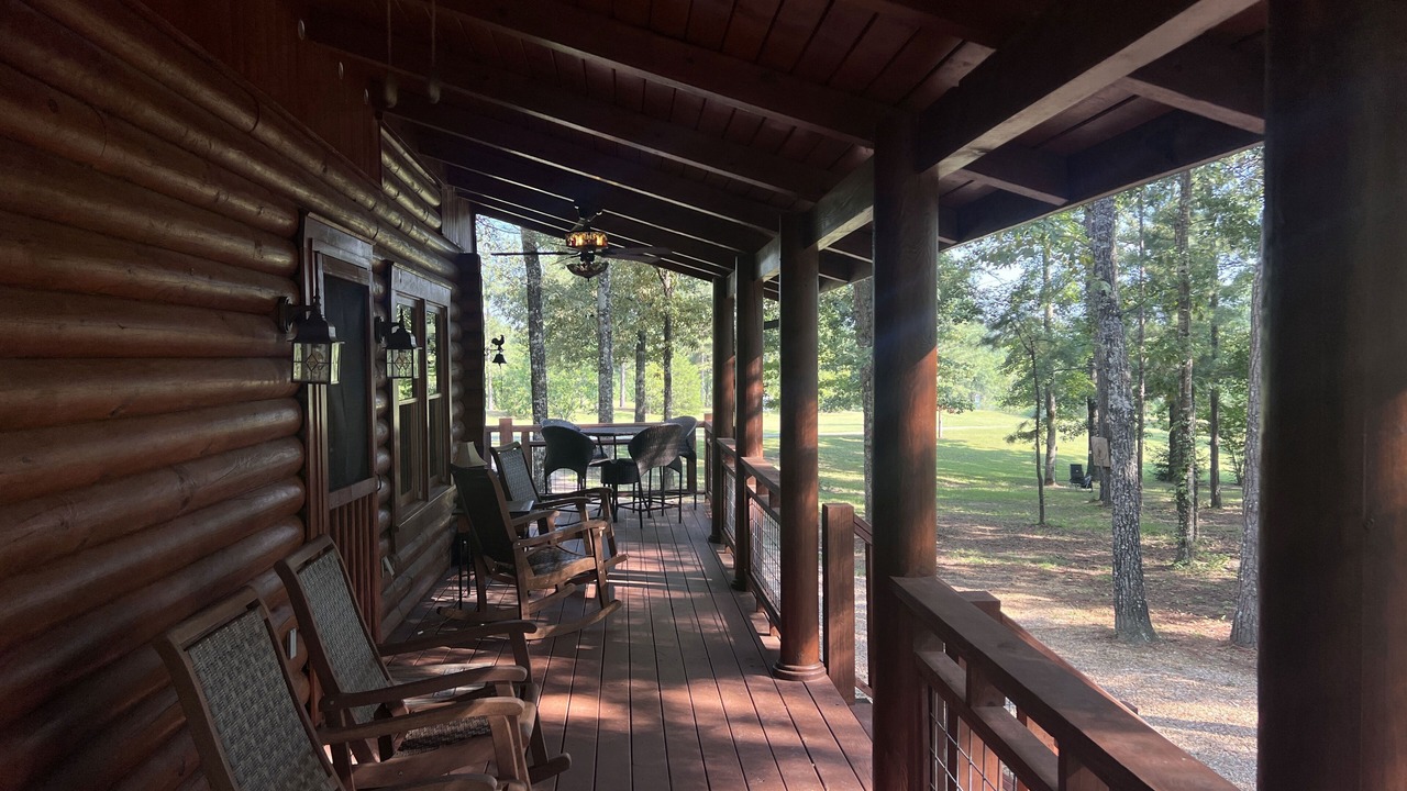 Photo of Outdoor in Elrod
