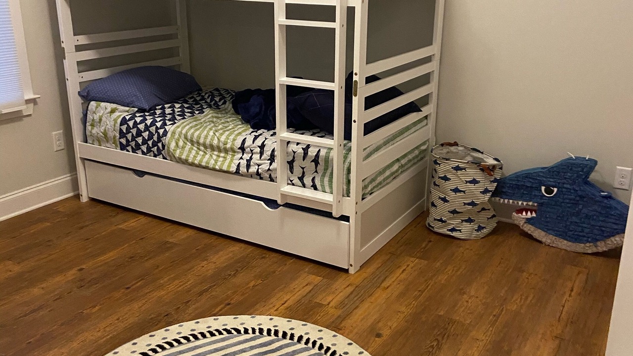 Photo of Bedroom in Long Beach