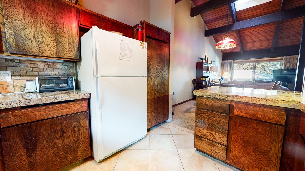 Photo of Kitchen in Mammoth Lakes