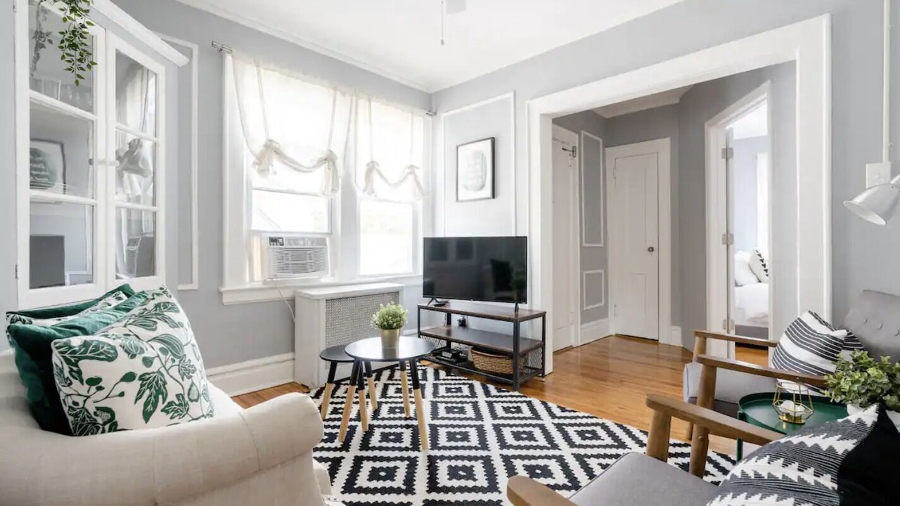 Photo of Livingroom in Ampere