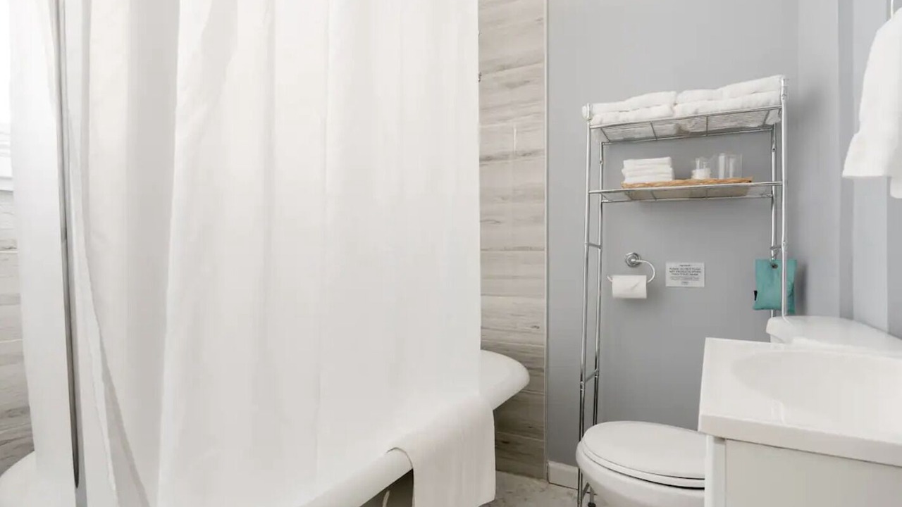 Photo of Bathroom in Ampere