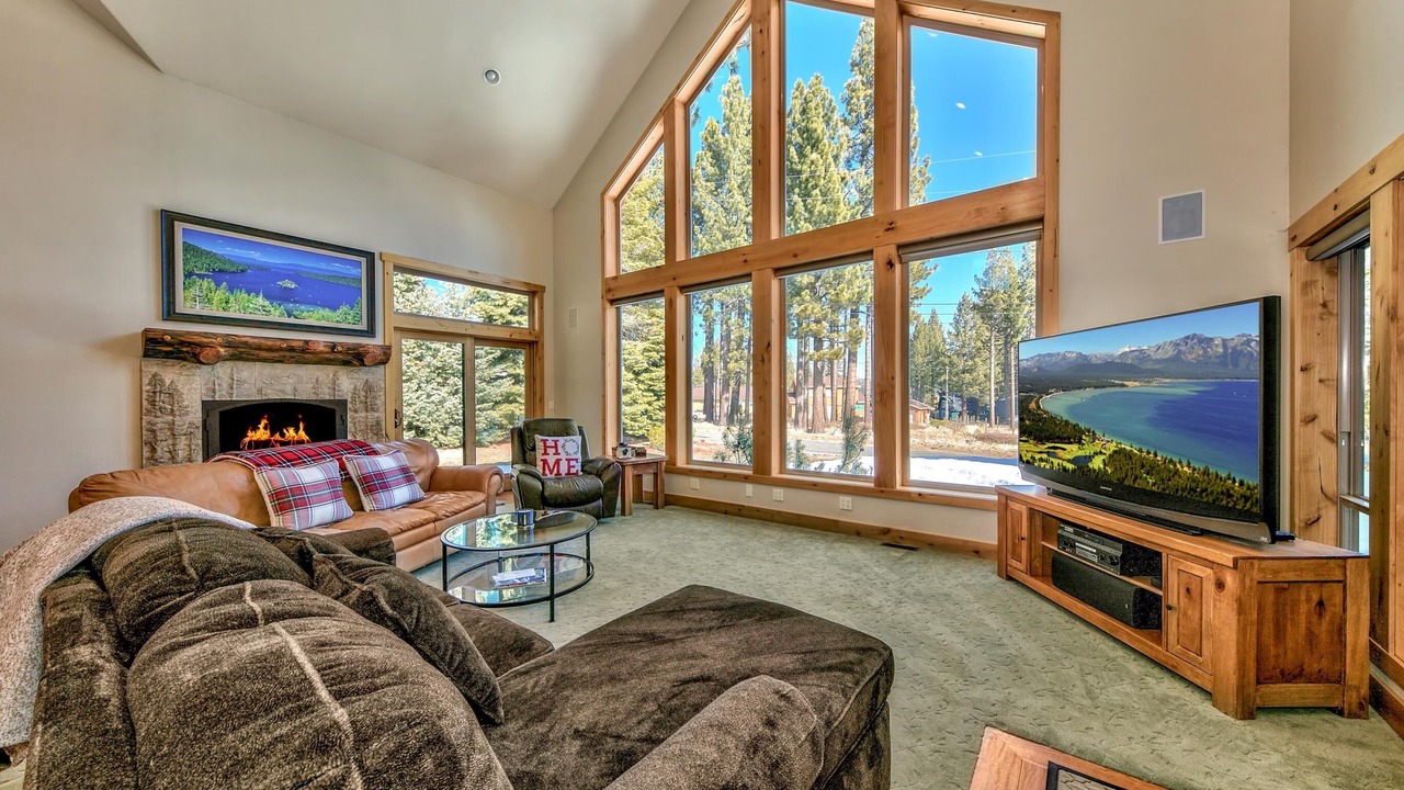 Photo of Livingroom in Mountain View Estates