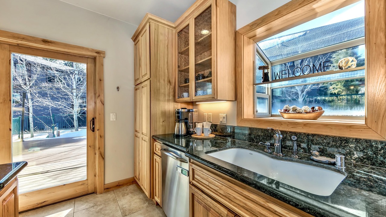 Photo of Bathroom in Mountain View Estates