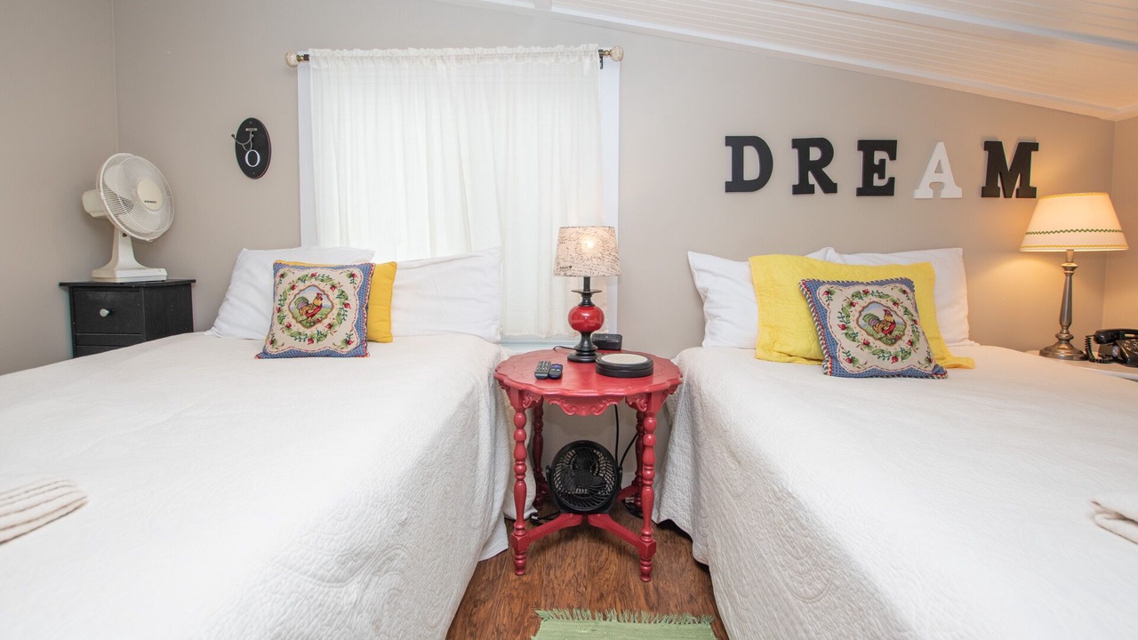 Photo of Bedroom in Romulus
