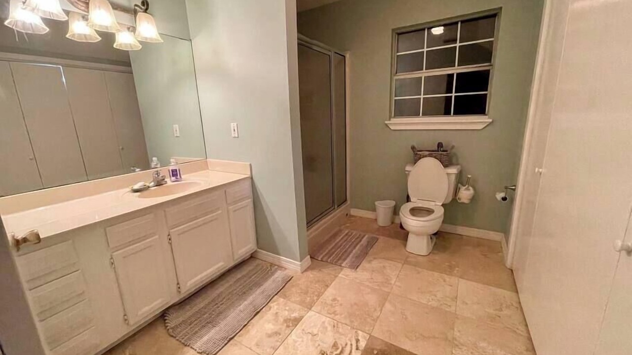 Photo of Bathroom in Saucier