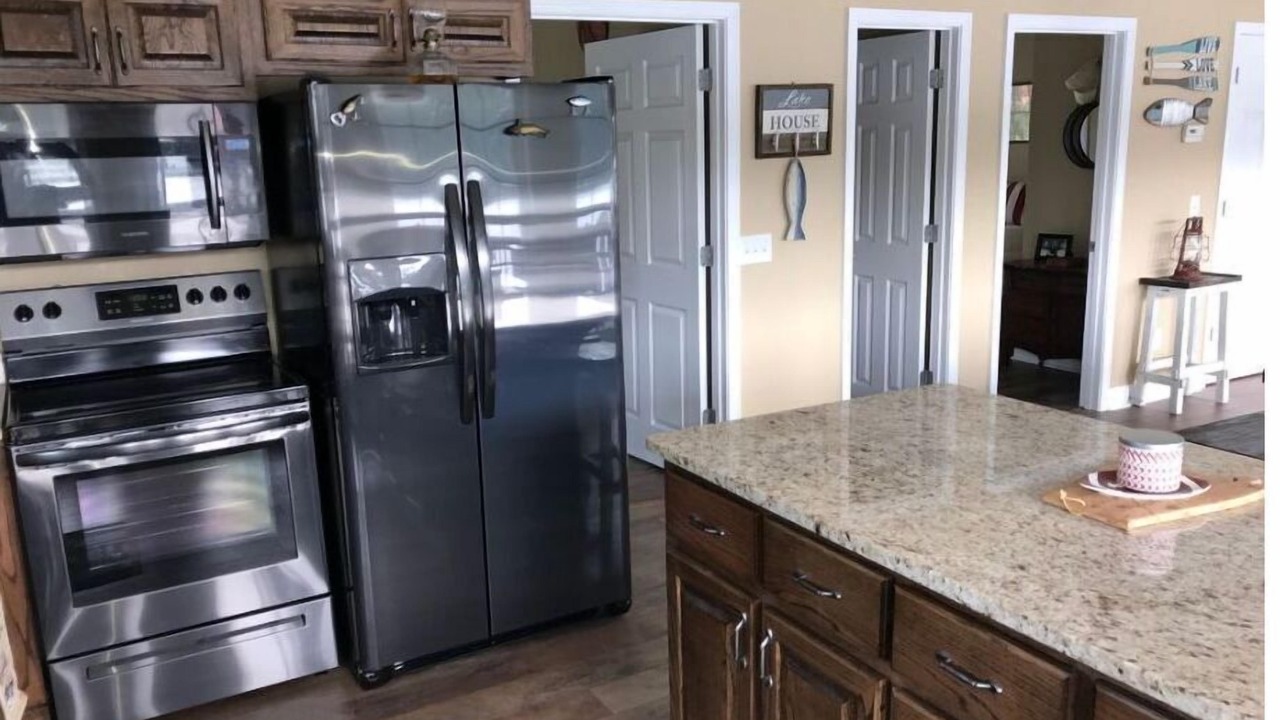 Photo of Kitchen in Centre