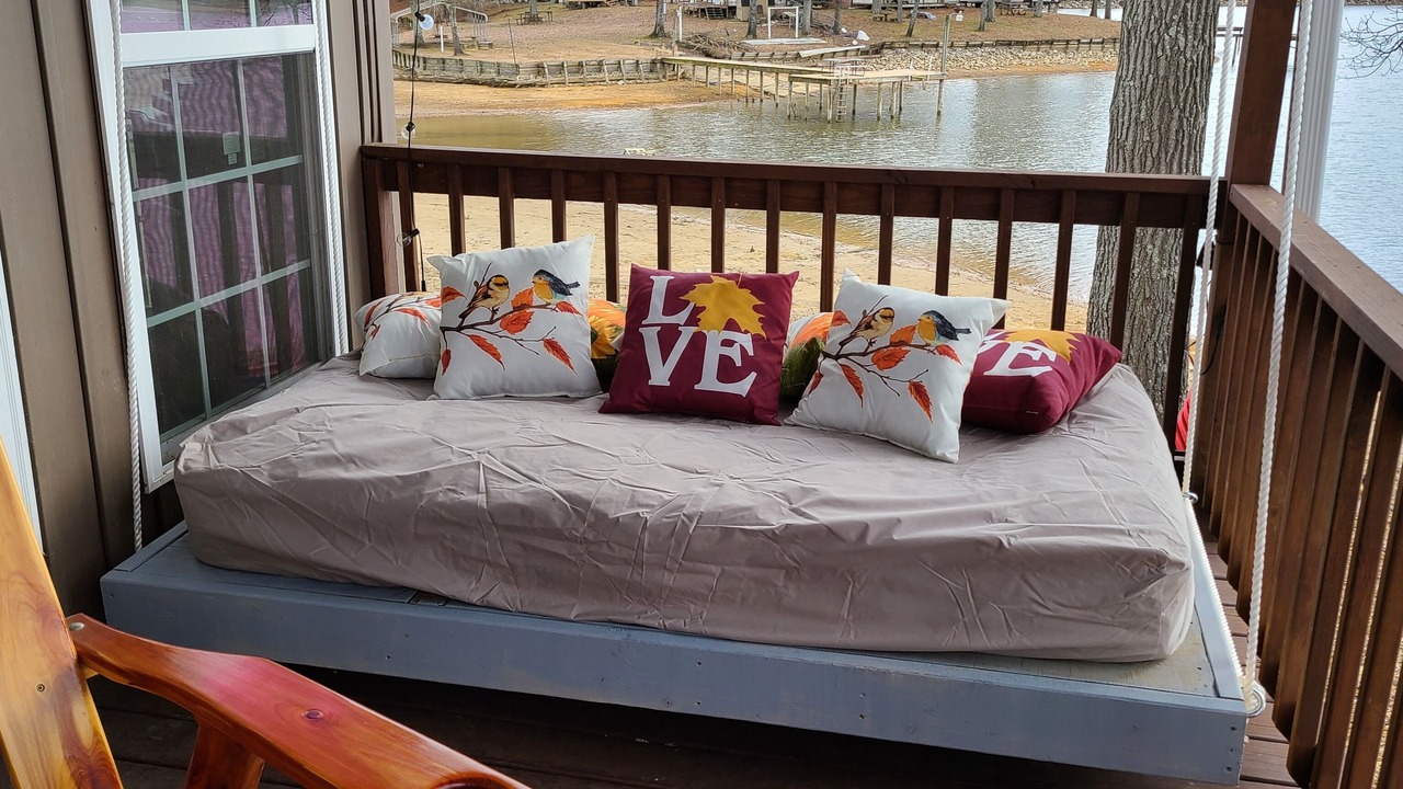 Photo of Patio Balcony in Centre