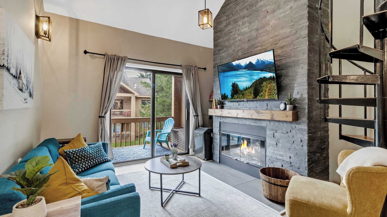 Photo of Livingroom in Great Valley