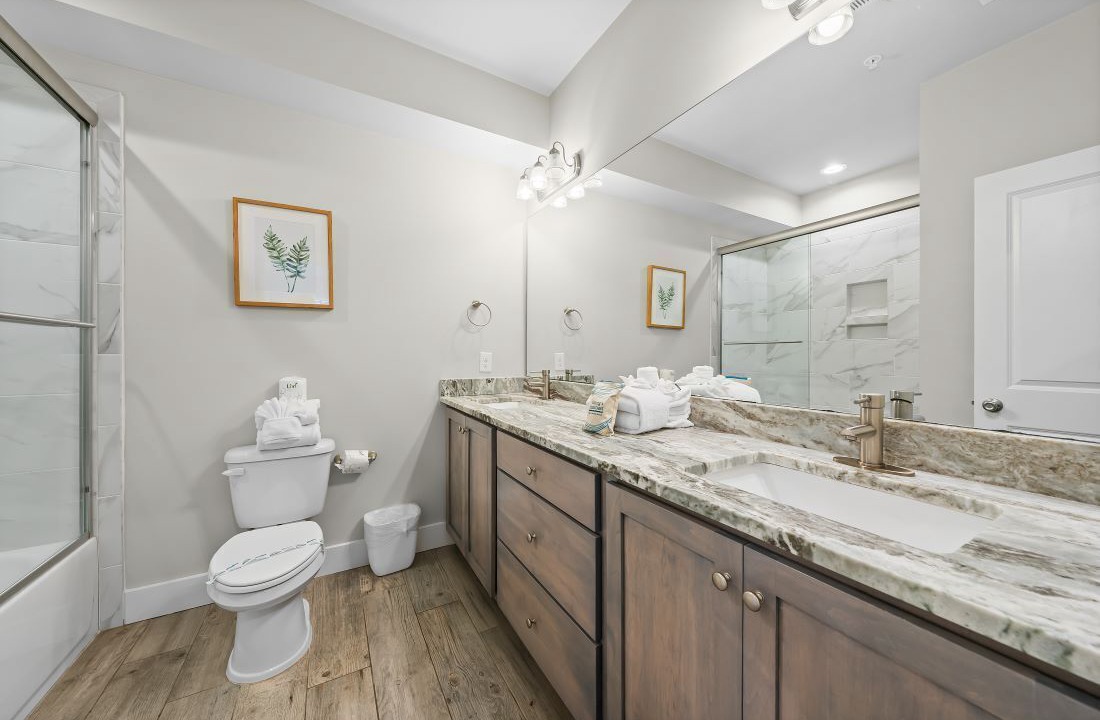 Photo of Bathroom in Orange Beach