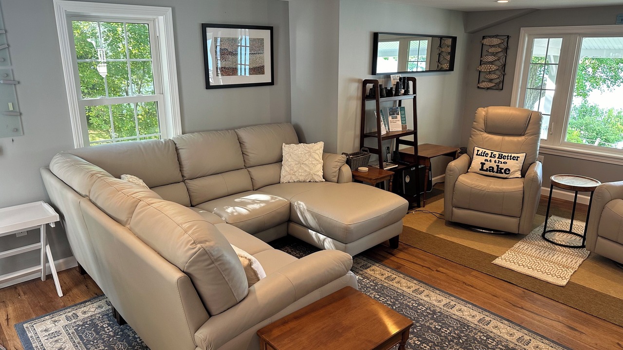 Photo of Livingroom in New Preston