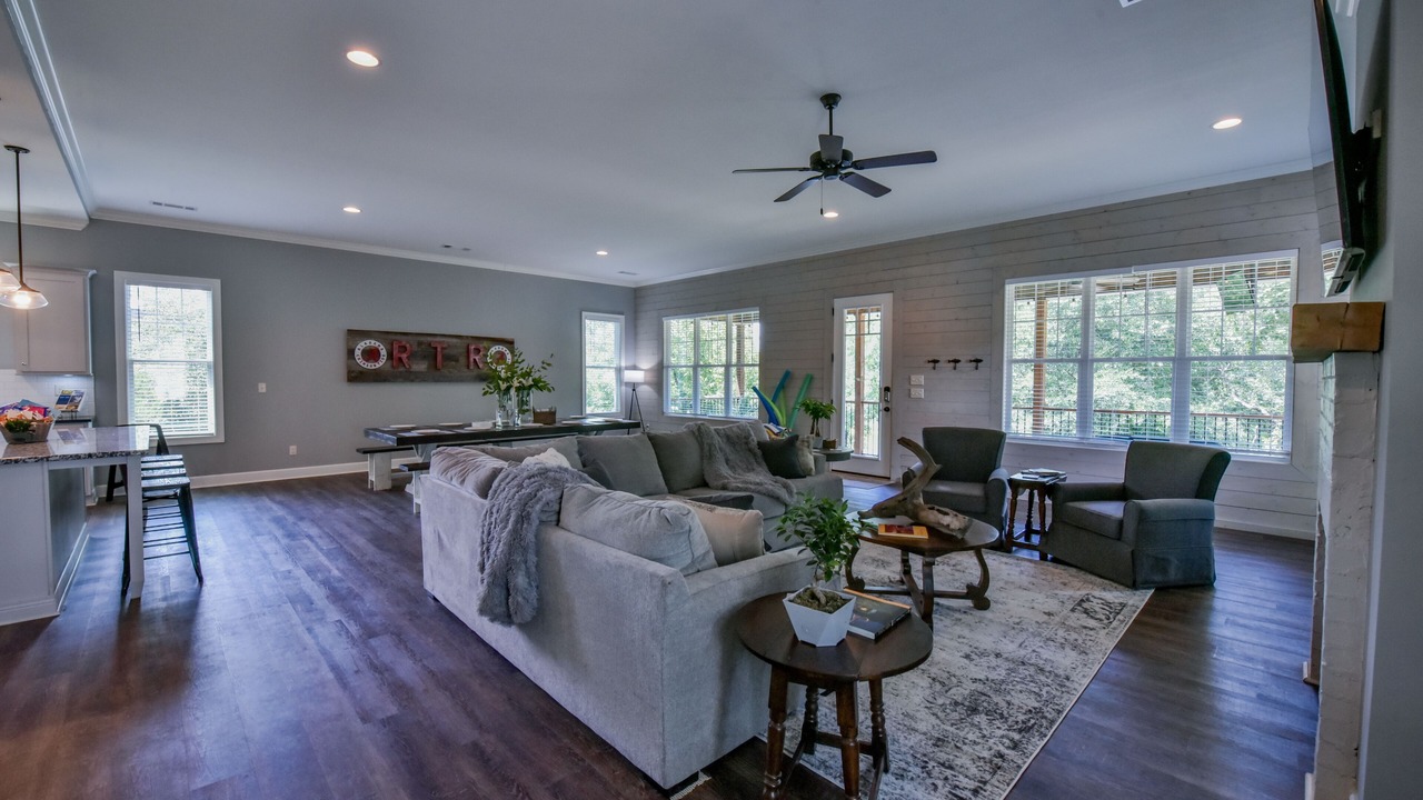 Photo of Livingroom in Northport