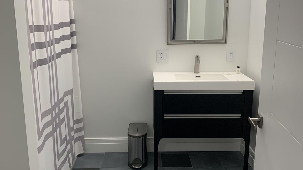 Photo of Bathroom in Hector