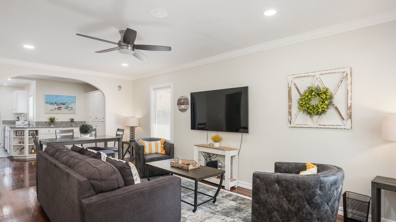 Photo of Livingroom in Fresno