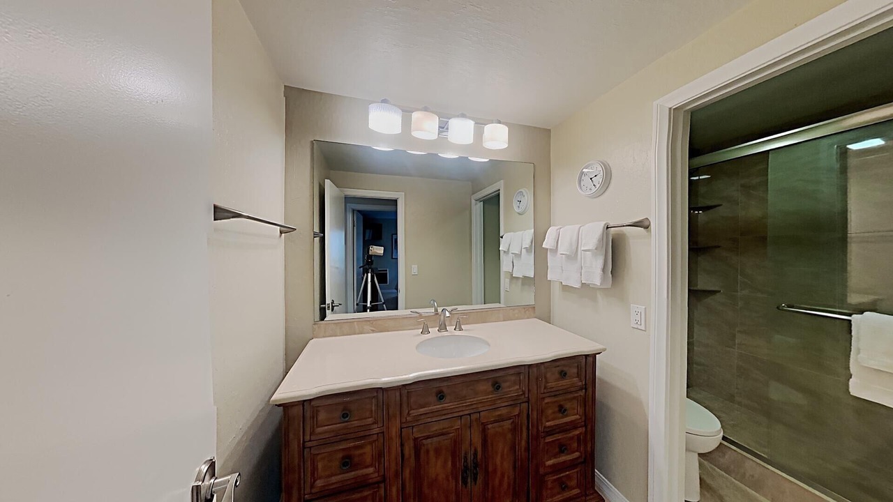 Photo of Bedroom in Mammoth Lakes