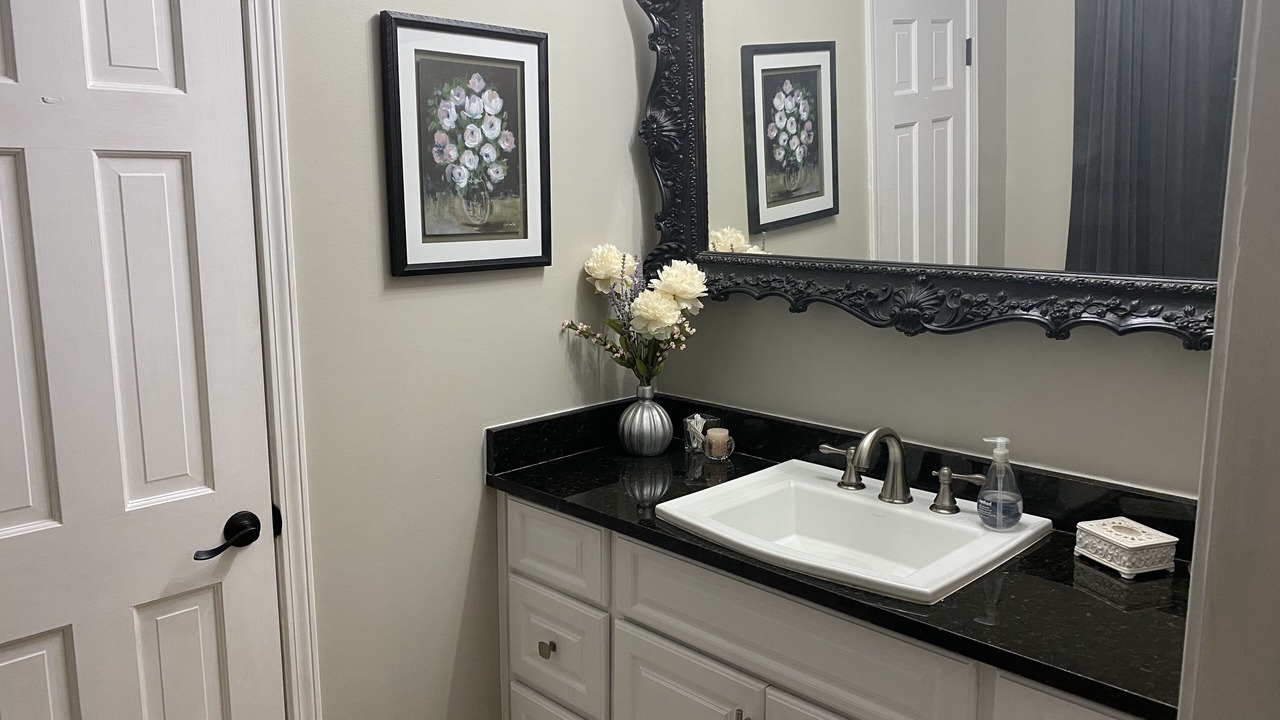 Photo of Bathroom in Tuscaloosa