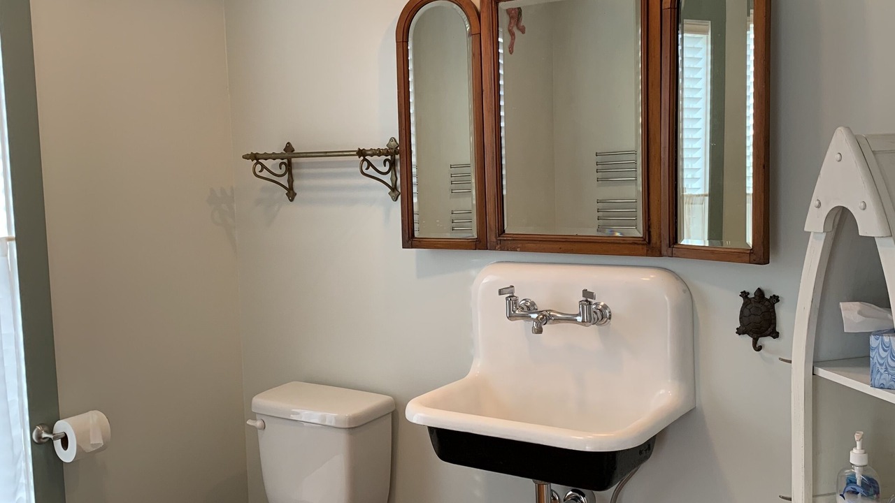 Photo of Bathroom in Carova Beach