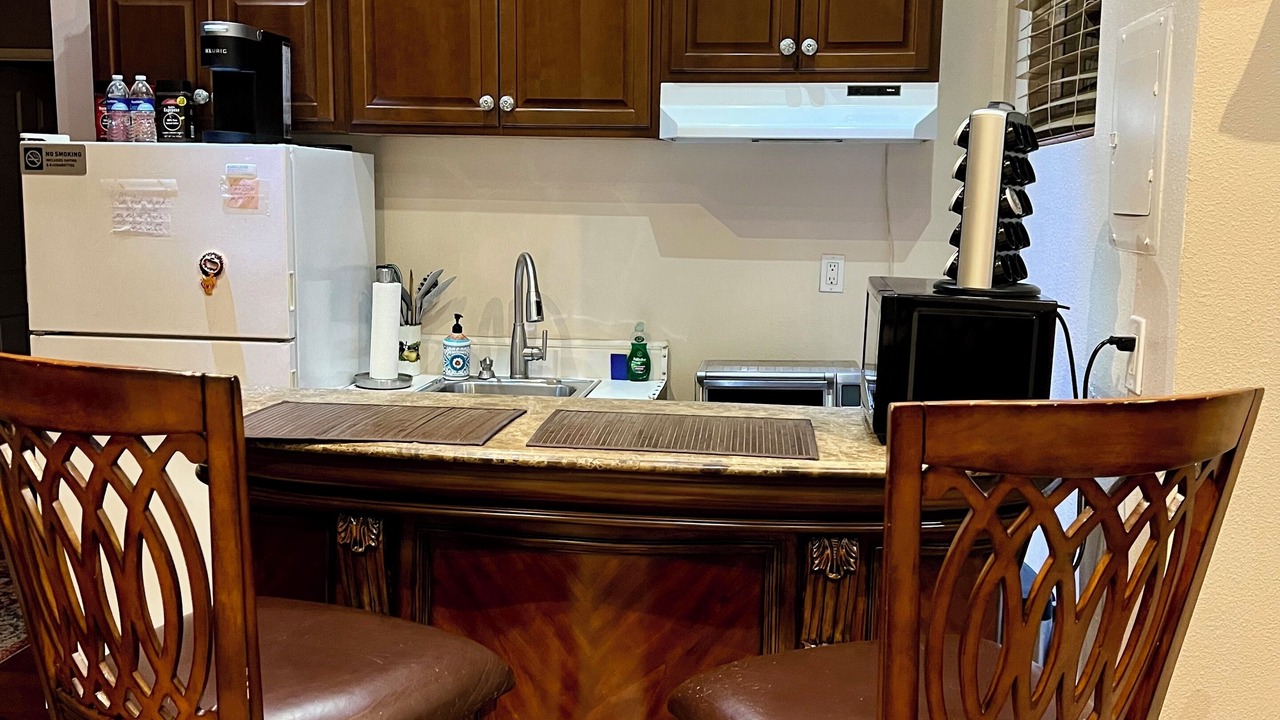 Photo of Kitchen in Warner Center