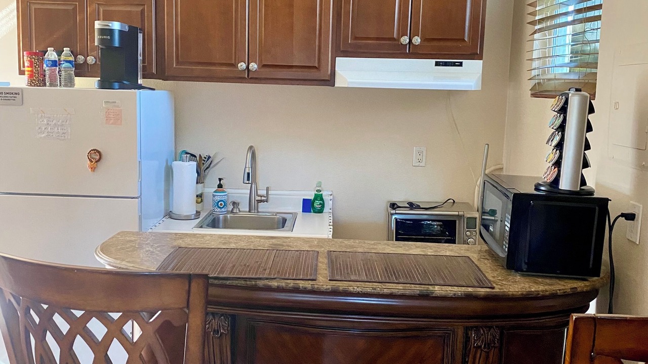 Photo of Kitchen in Warner Center