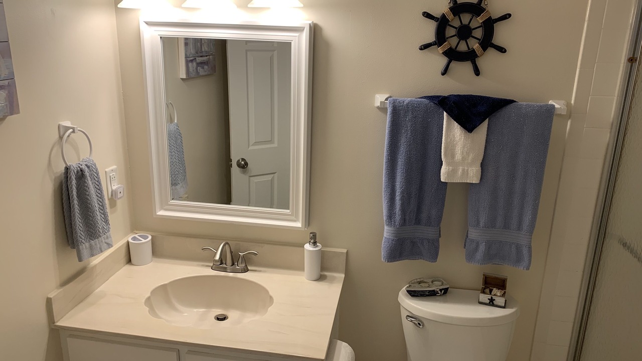 Photo of Bathroom in Ormond-by-the-Sea